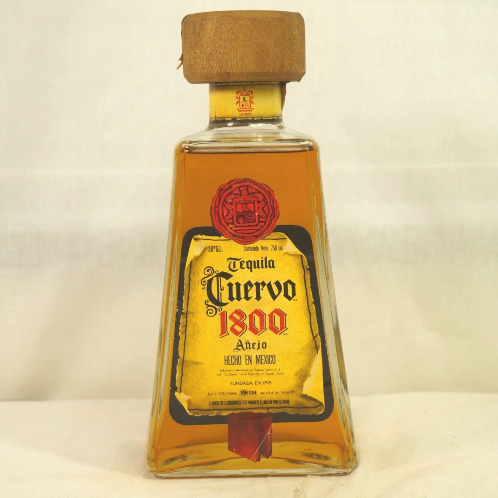 クエルボ 1800